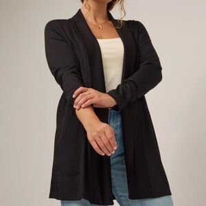 Wooland landmark cardigan, black